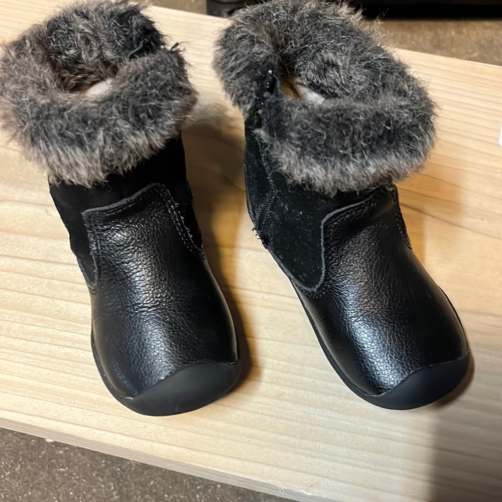 Pedipeds boots